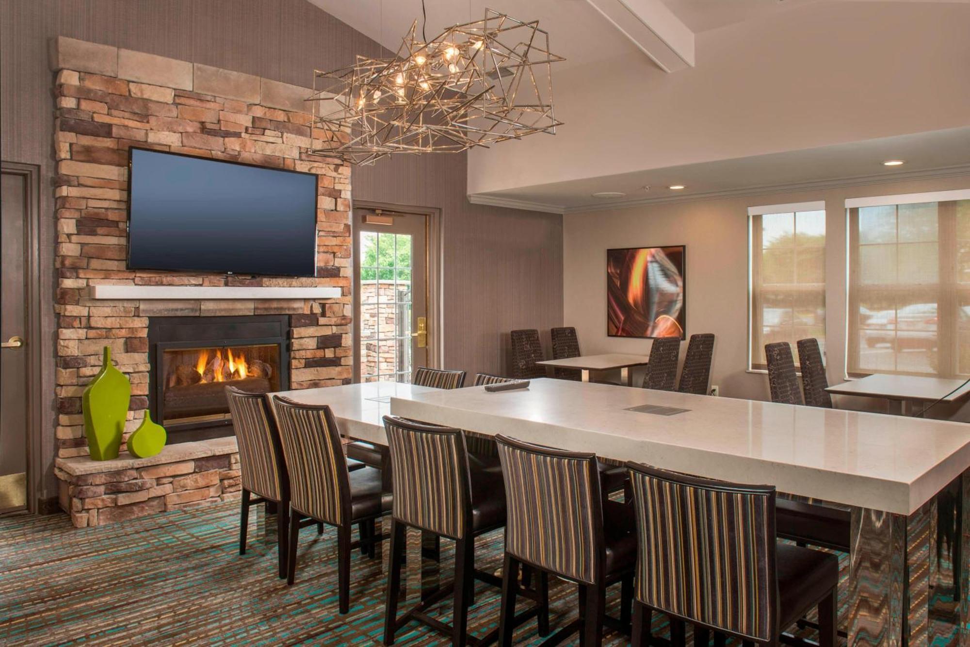 Residence Inn Frederick Hotel